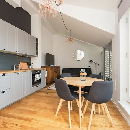 ライトハウス ホテル *