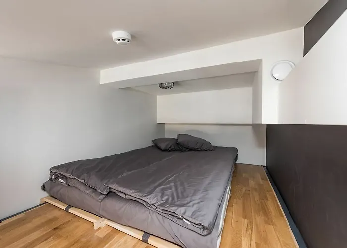 ライトハウス ホテル タリン